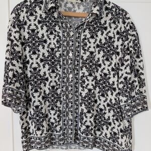Max Studio Black and White Button Down Shirt